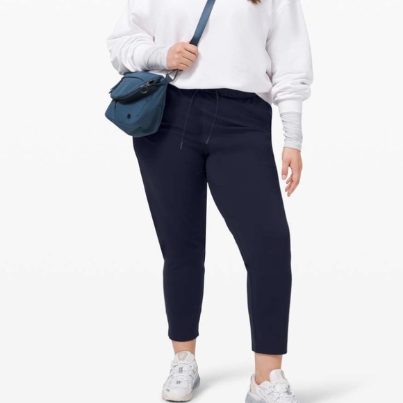 lululemon athletica Pants - Lululemon True Navy “Keep Moving” 7/8 Hi Rise Slim Straight Track Pant